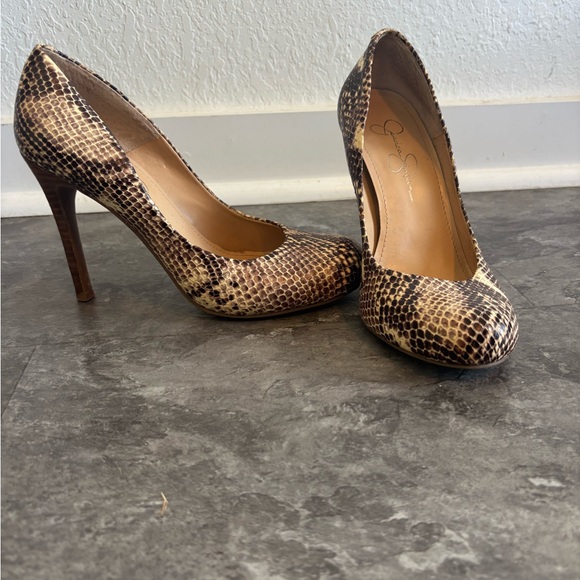 Jessica Simpson Brown Snakeskin Heels - Picture 1 of 7